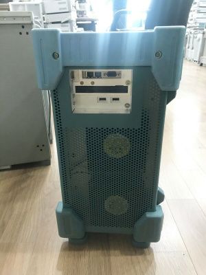 Анализатор спектра реального времени Tektronix RSA3303B